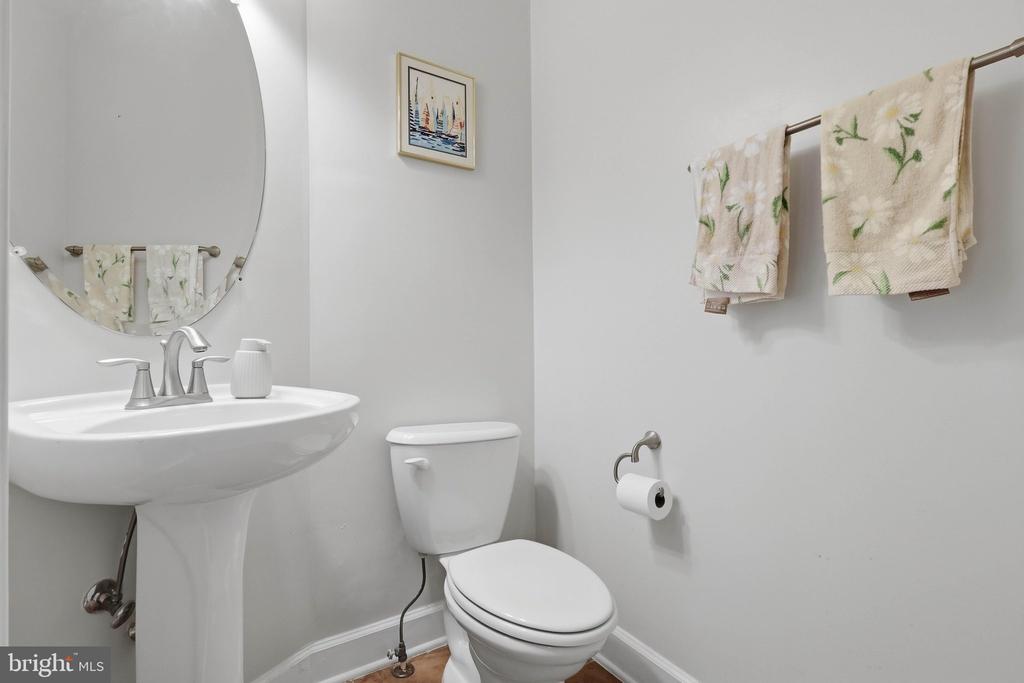 13562 STATION STREET Unit: 13562
