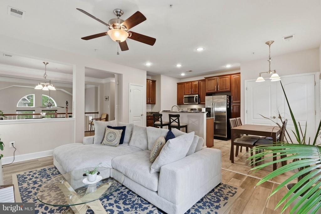 13562 STATION STREET Unit: 13562