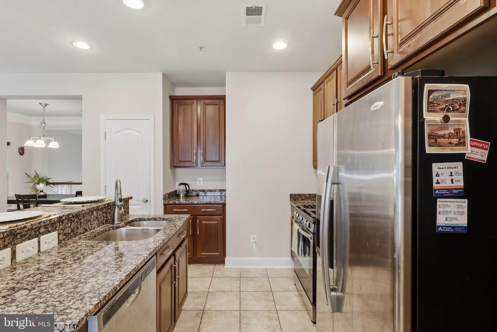 13562 STATION STREET Unit: 13562