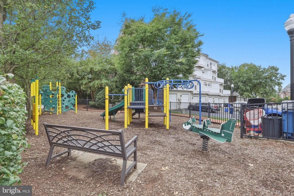 13562 STATION STREET Unit: 13562