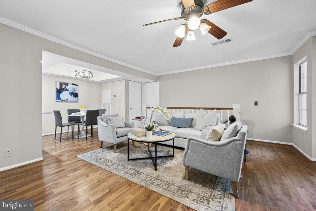 5822 INMAN PARK CIRCLE Unit: 110