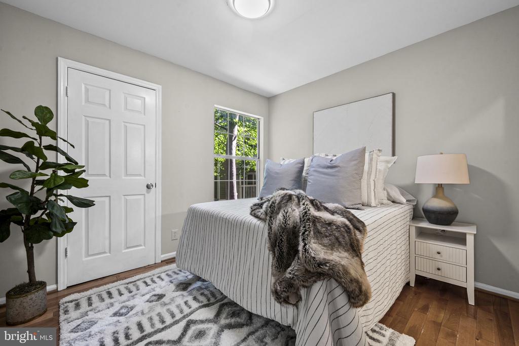 5822 INMAN PARK CIRCLE Unit: 110