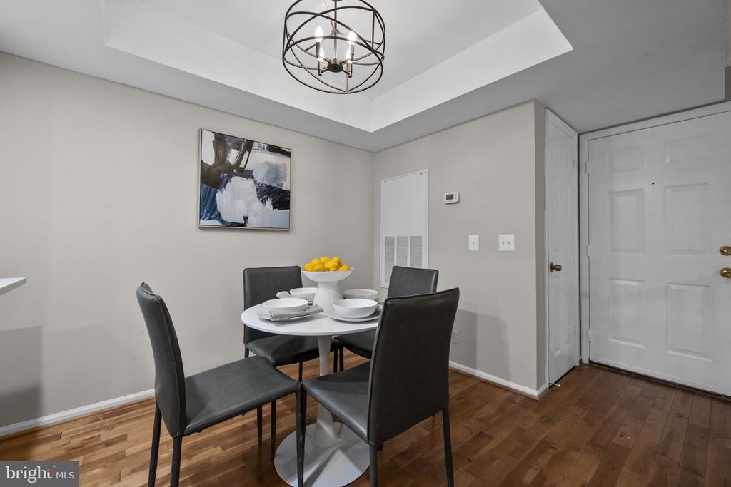 5822 INMAN PARK CIRCLE Unit: 110