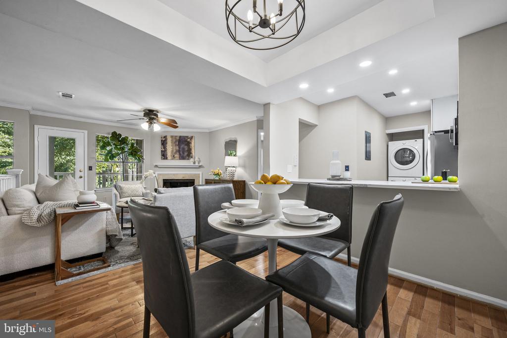 5822 INMAN PARK CIRCLE Unit: 110