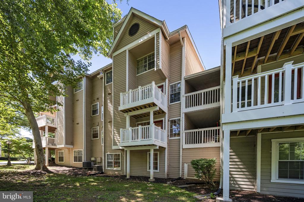 5822 INMAN PARK CIRCLE Unit: 110