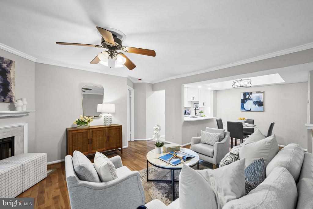 5822 INMAN PARK CIRCLE Unit: 110
