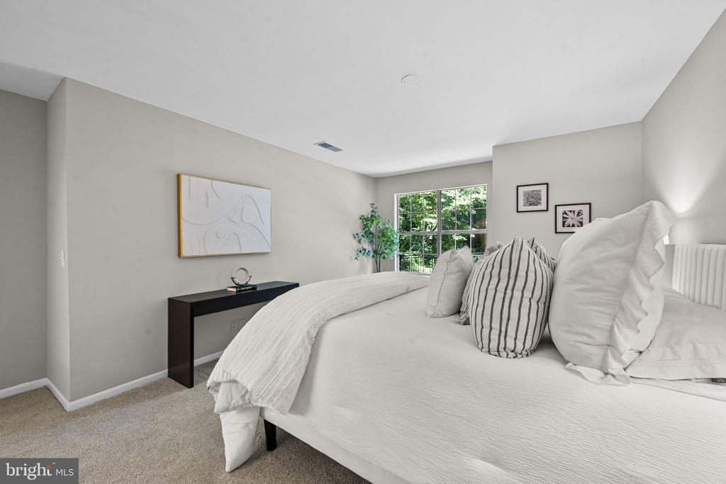 5822 INMAN PARK CIRCLE Unit: 110