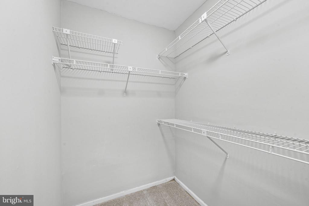 5822 INMAN PARK CIRCLE Unit: 110
