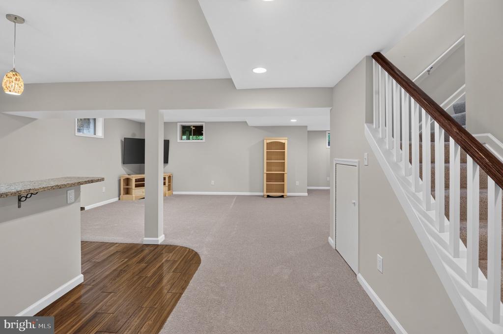 14305 OUTPOST WAY
