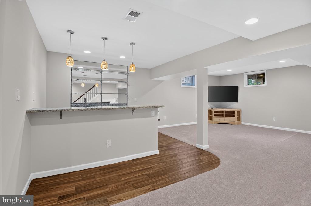 14305 OUTPOST WAY