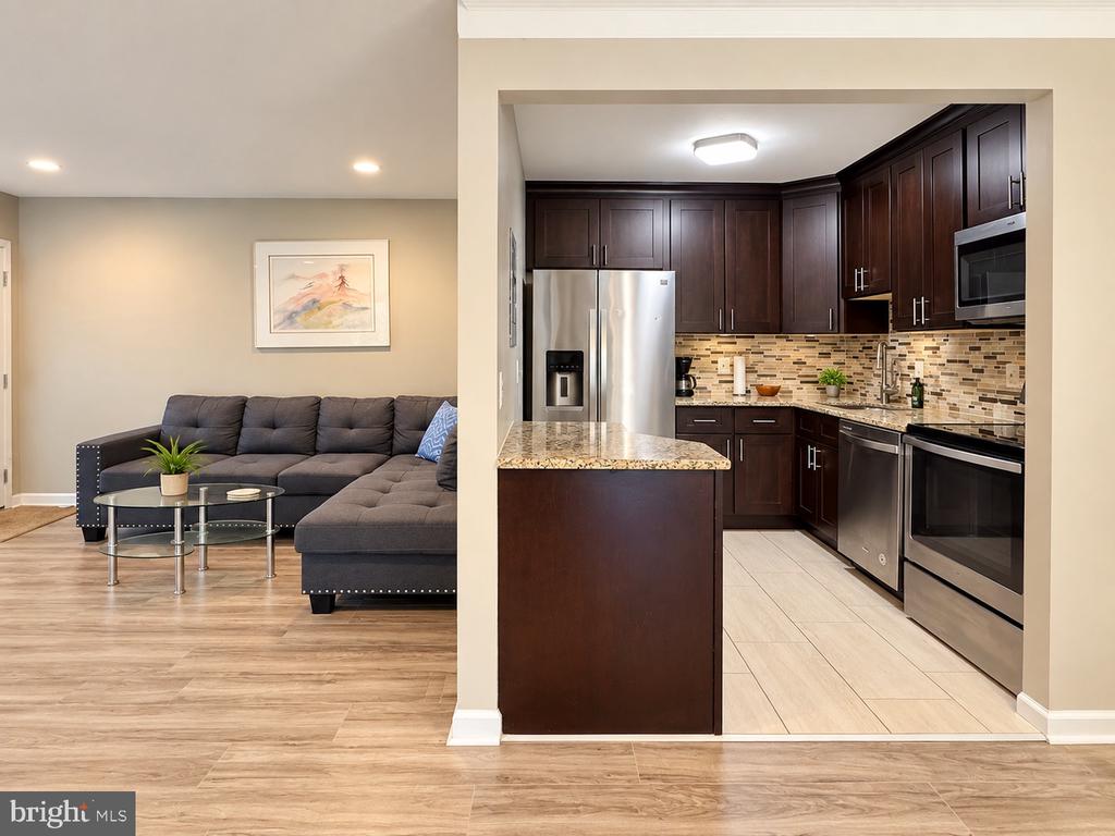 17804 BUEHLER ROAD Unit: 2-B-2