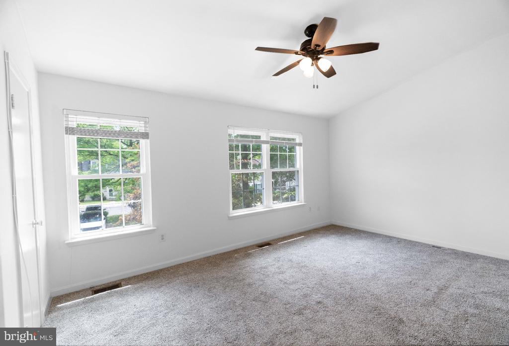 2922 STRAUSS TERRACE