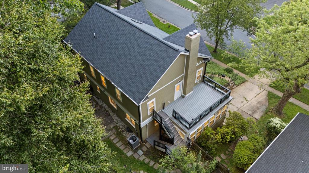 9414 WADSWORTH DRIVE