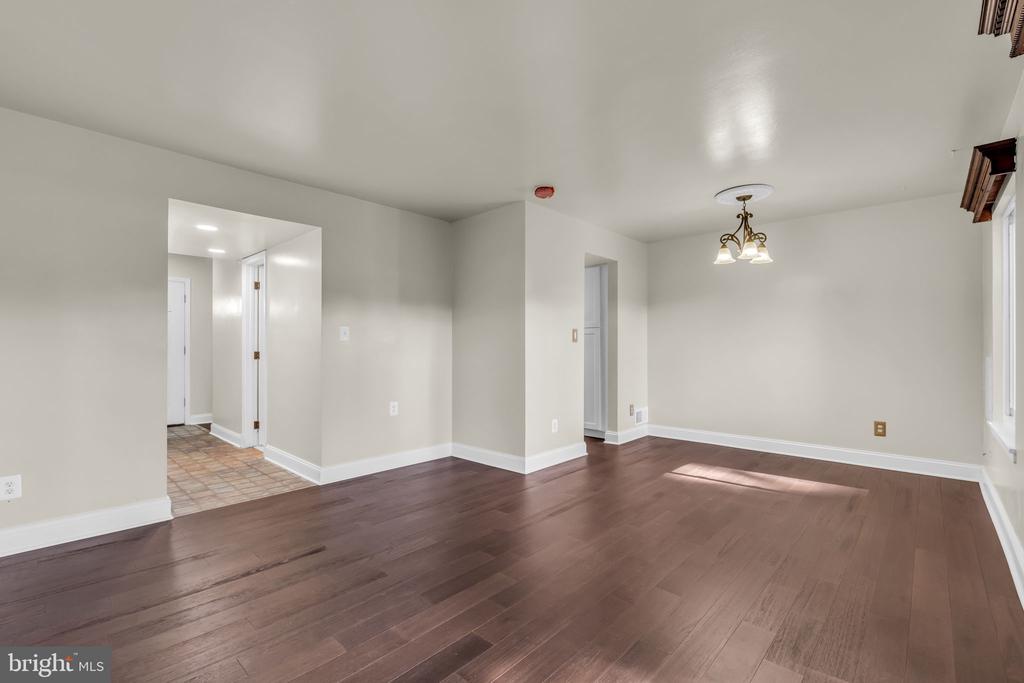 10022 WEDGE WAY