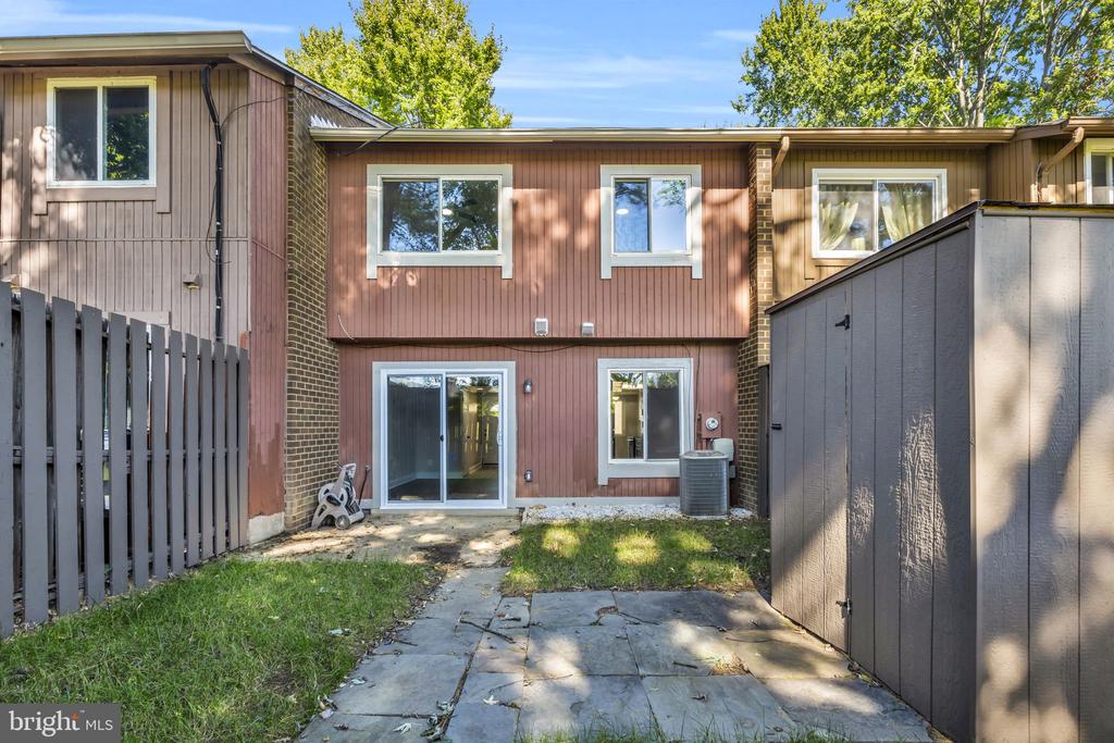 10022 WEDGE WAY