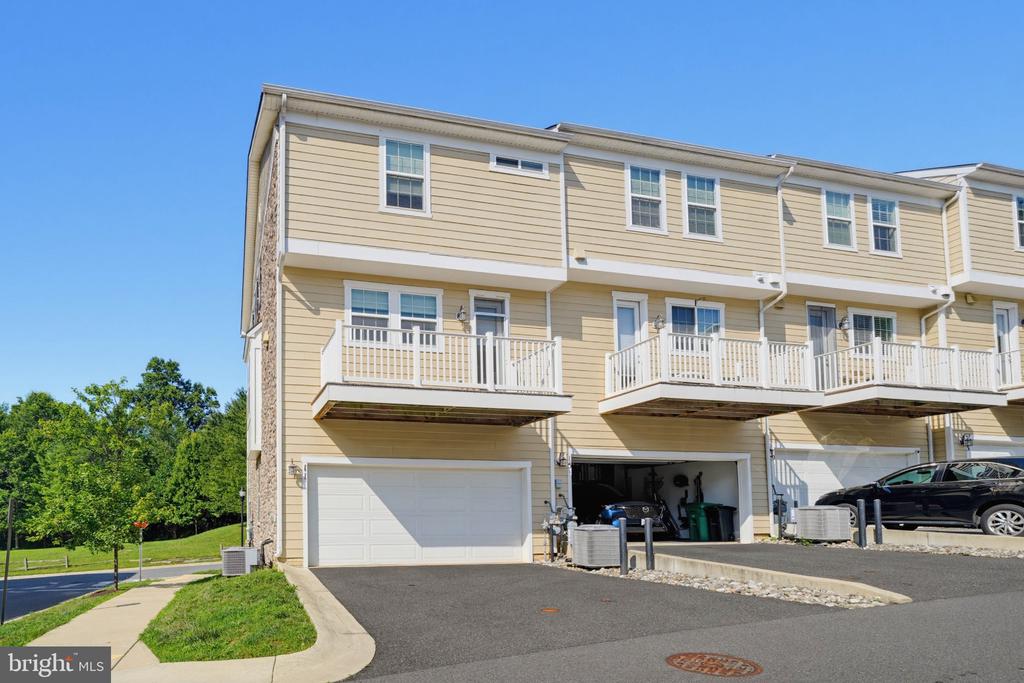 11 FAIRBANKS DRIVE