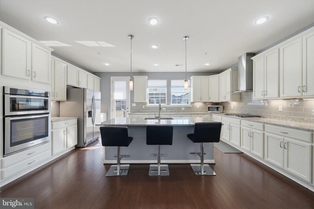 11 FAIRBANKS DRIVE