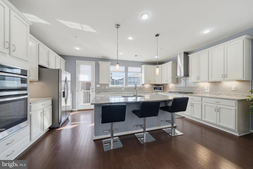 11 FAIRBANKS DRIVE