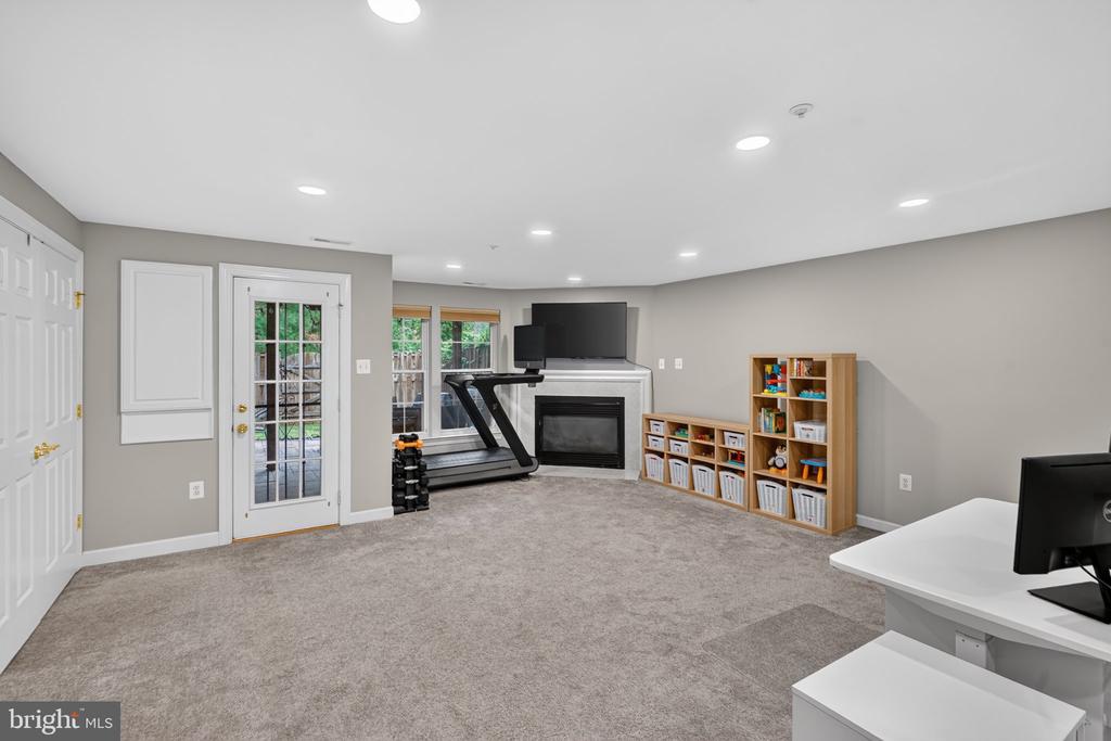 13813 LAMBERTINA PLACE