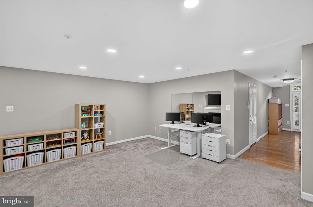 13813 LAMBERTINA PLACE