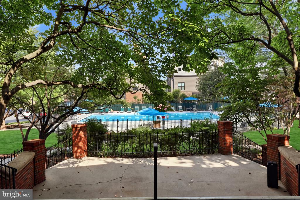 5301 WESTBARD CIRCLE Unit: 343
