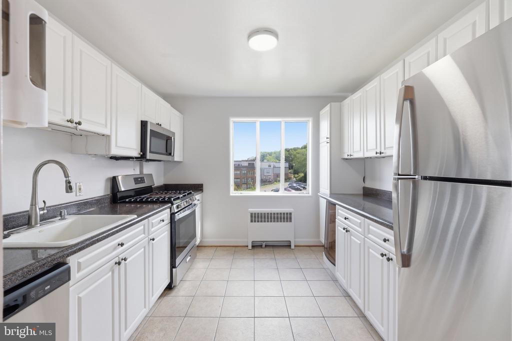 5301 WESTBARD CIRCLE Unit: 343