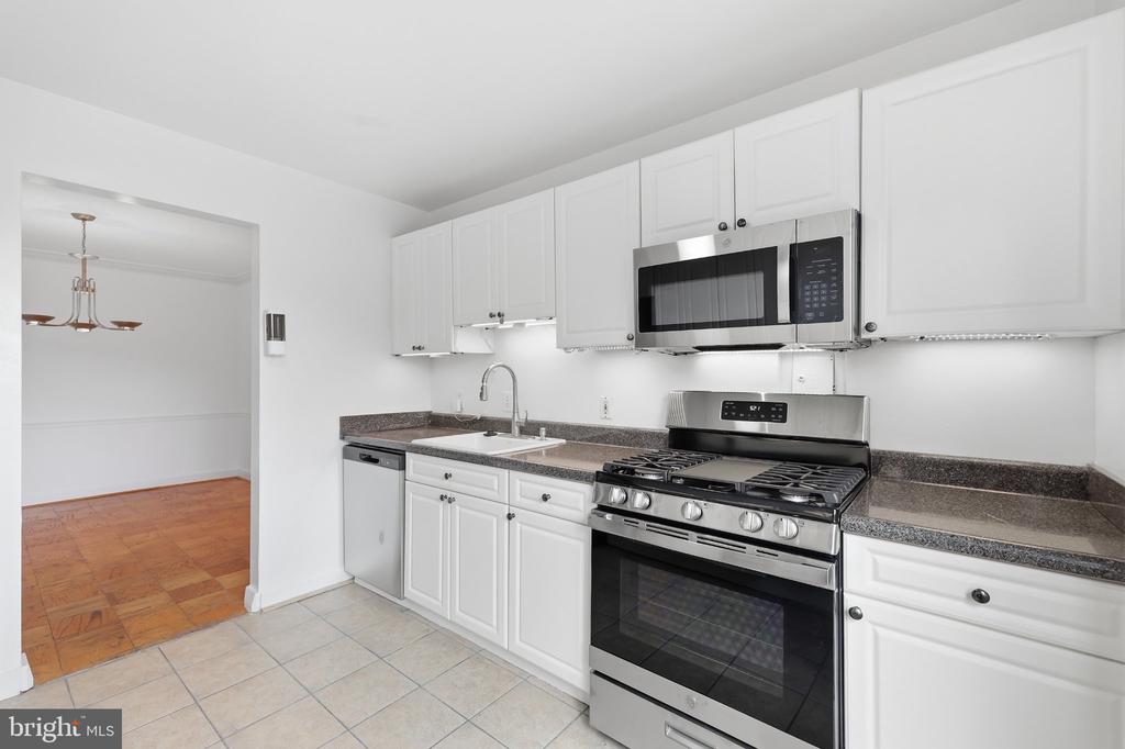 5301 WESTBARD CIRCLE Unit: 343