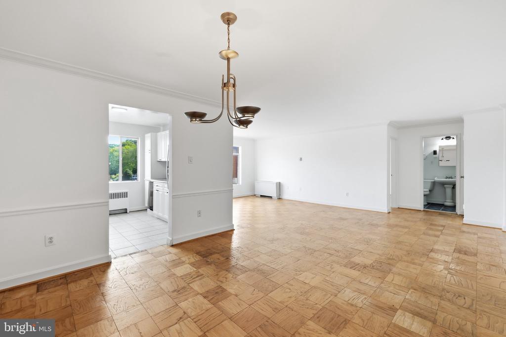 5301 WESTBARD CIRCLE Unit: 343
