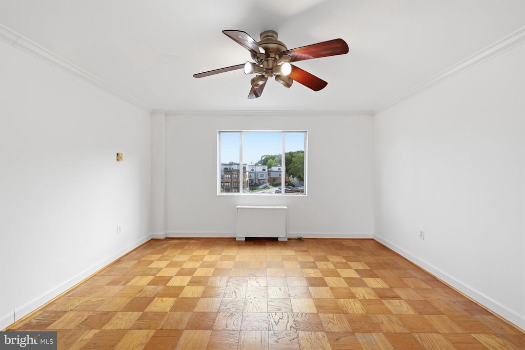 5301 WESTBARD CIRCLE Unit: 343
