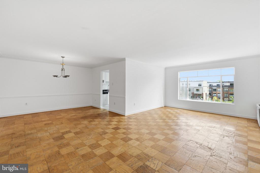 5301 WESTBARD CIRCLE Unit: 343