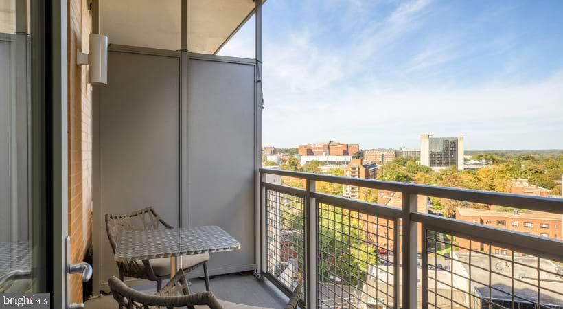 4850 AUBURN AVENUE Unit: 1412