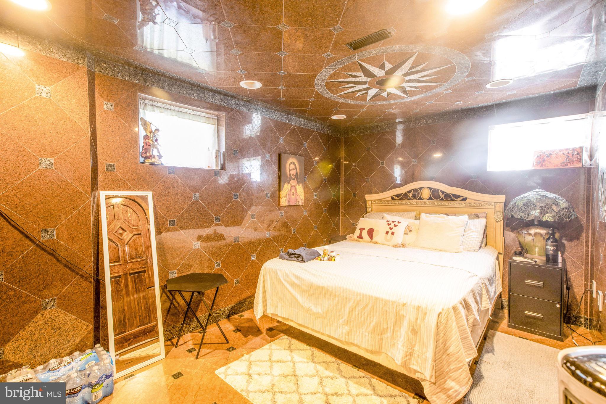 8005 RIGGS ROAD