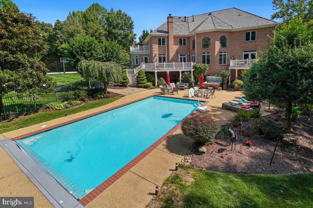 3200 SHORTRIDGE LANE