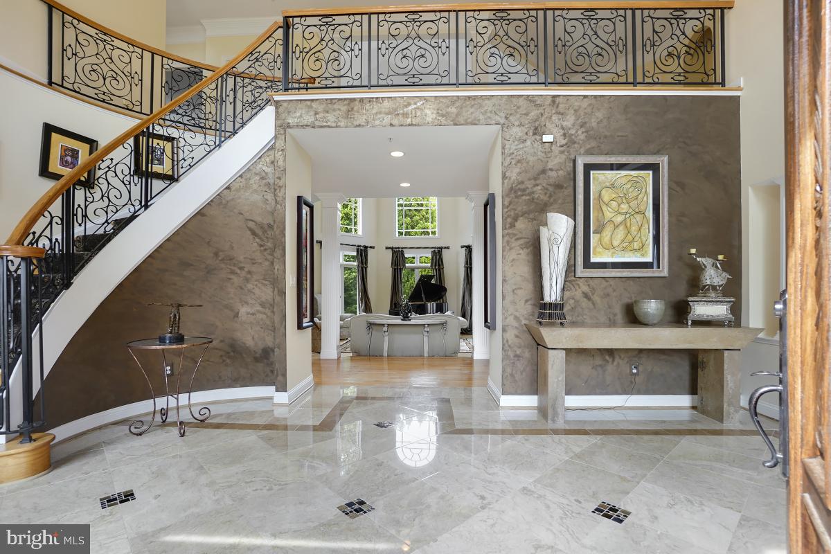 3200 SHORTRIDGE LANE