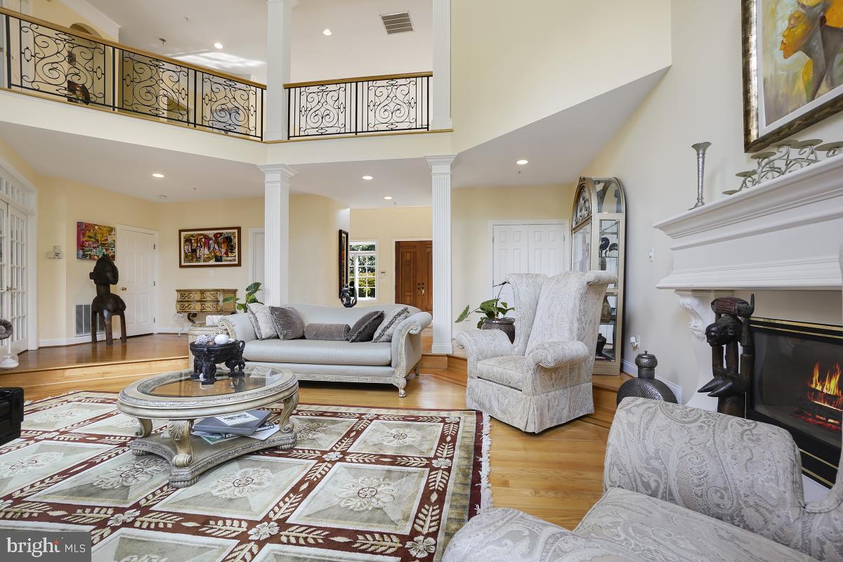 3200 SHORTRIDGE LANE