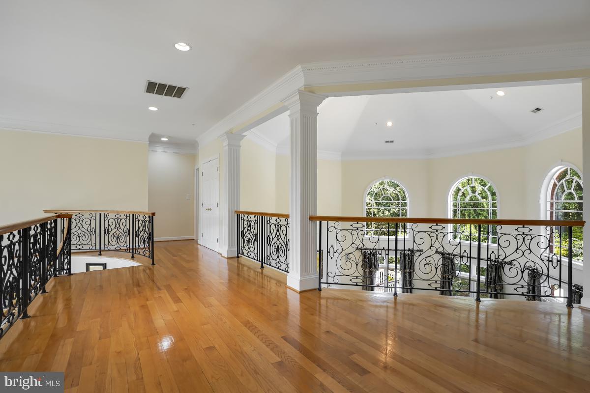 3200 SHORTRIDGE LANE
