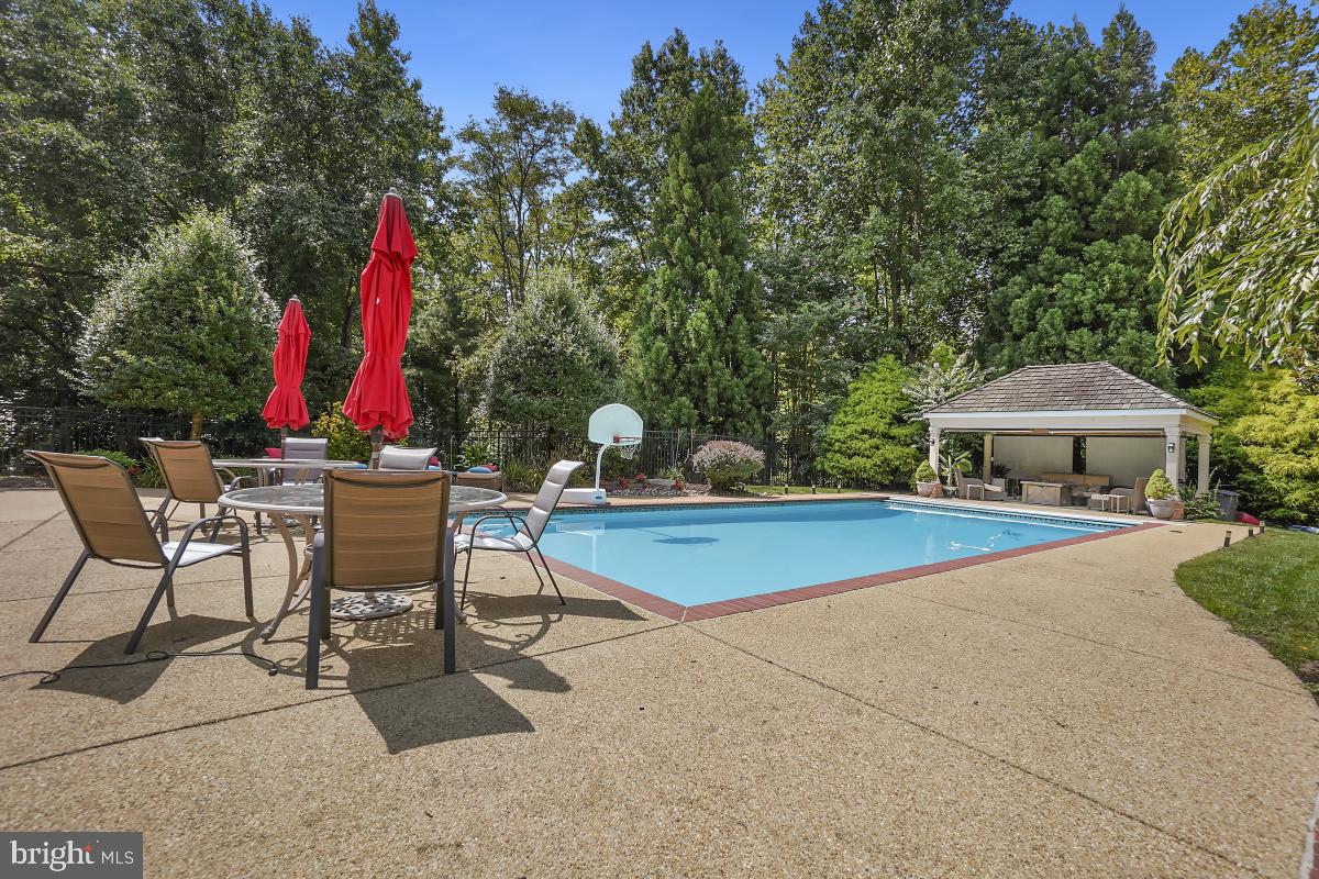 3200 SHORTRIDGE LANE