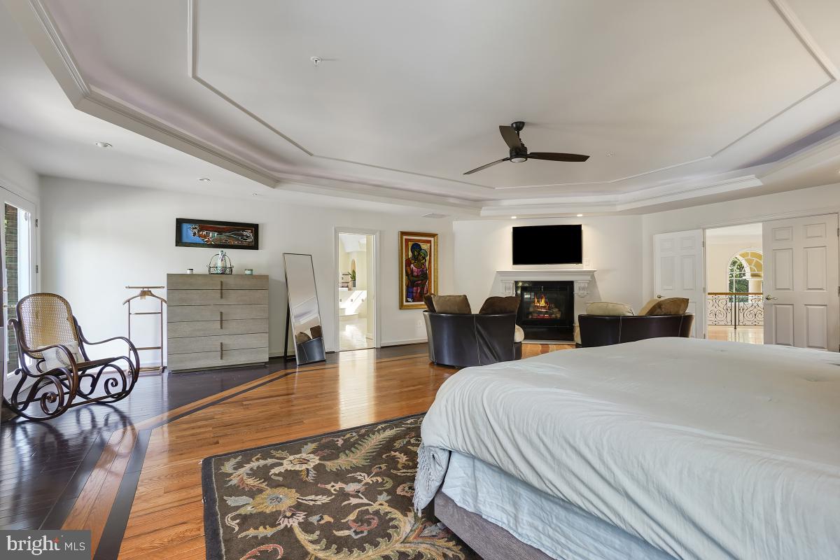 3200 SHORTRIDGE LANE