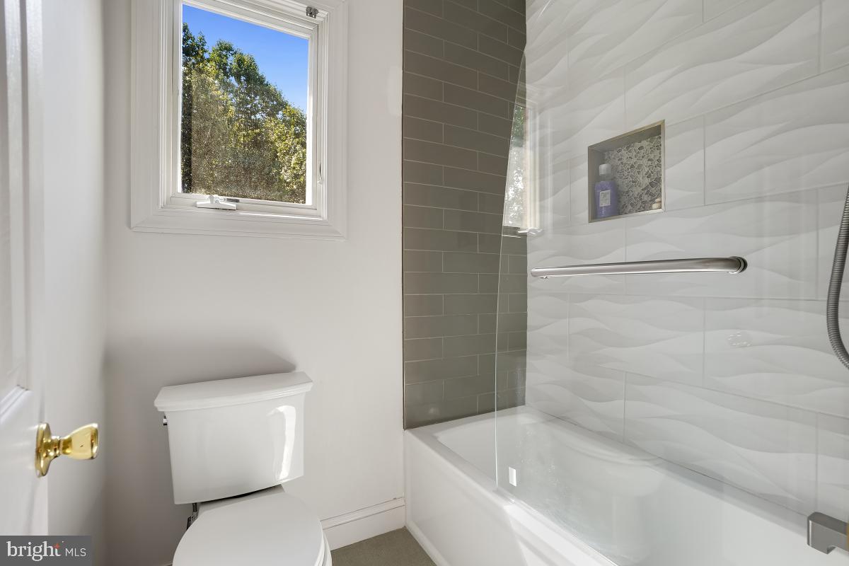 3200 SHORTRIDGE LANE
