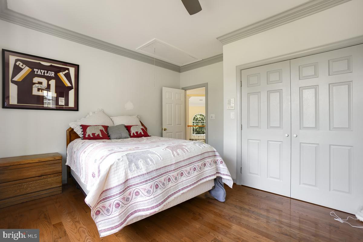 3200 SHORTRIDGE LANE