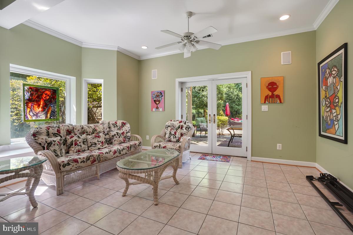 3200 SHORTRIDGE LANE