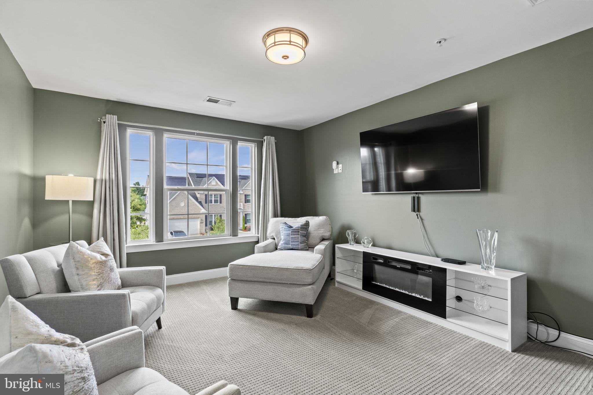 13611 PYNES DISCOVERY DRIVE