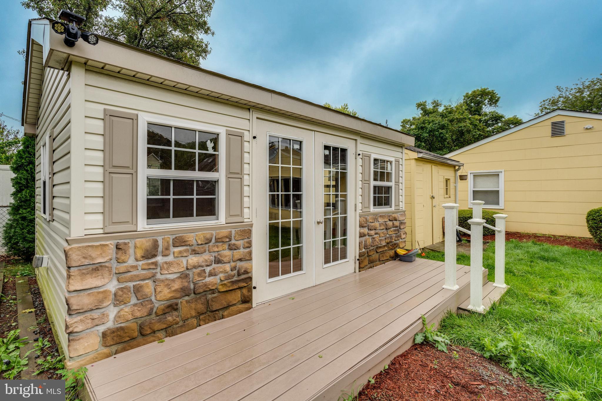 2605 FAIR LANE