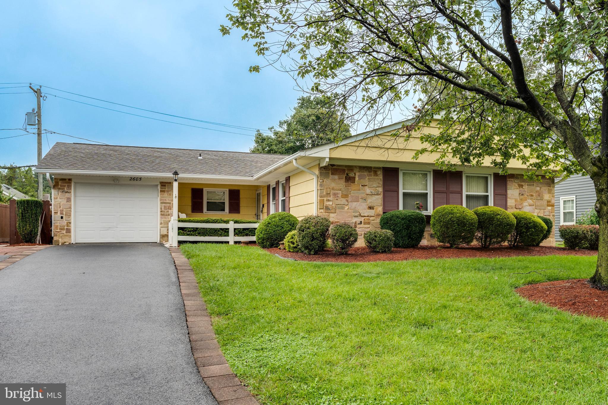2605 FAIR LANE