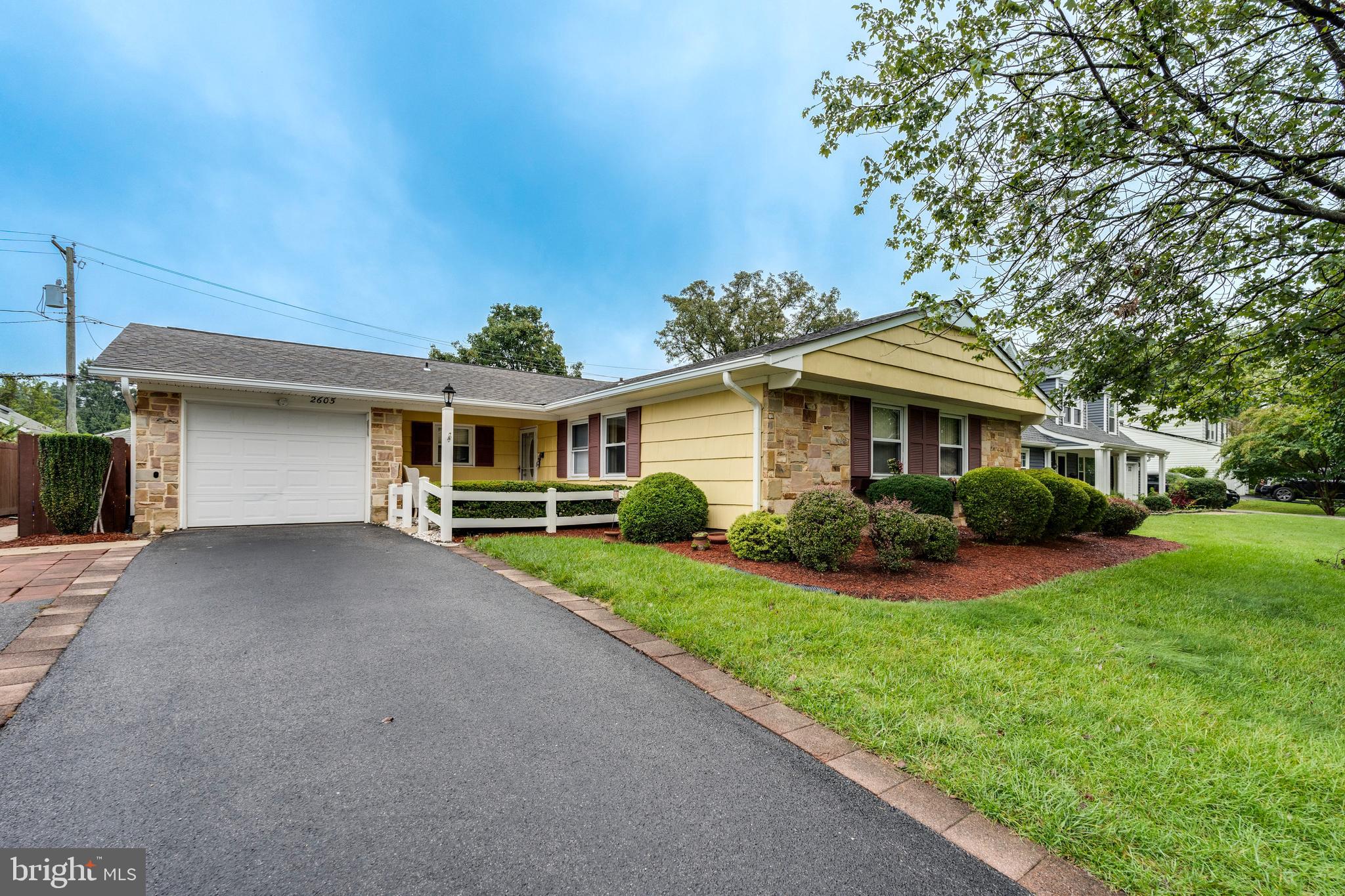 2605 FAIR LANE