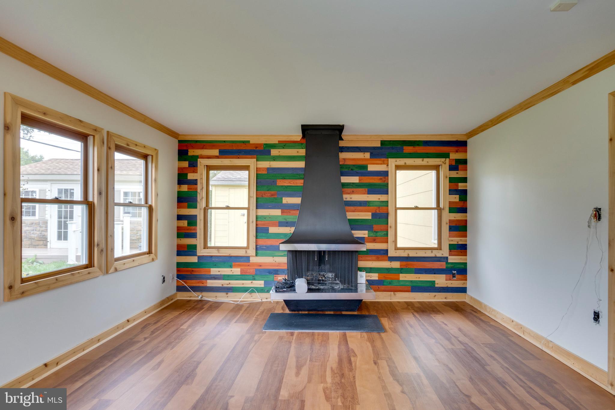 2605 FAIR LANE