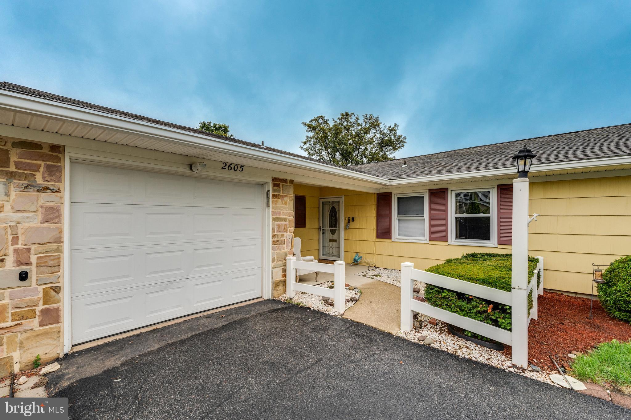 2605 FAIR LANE