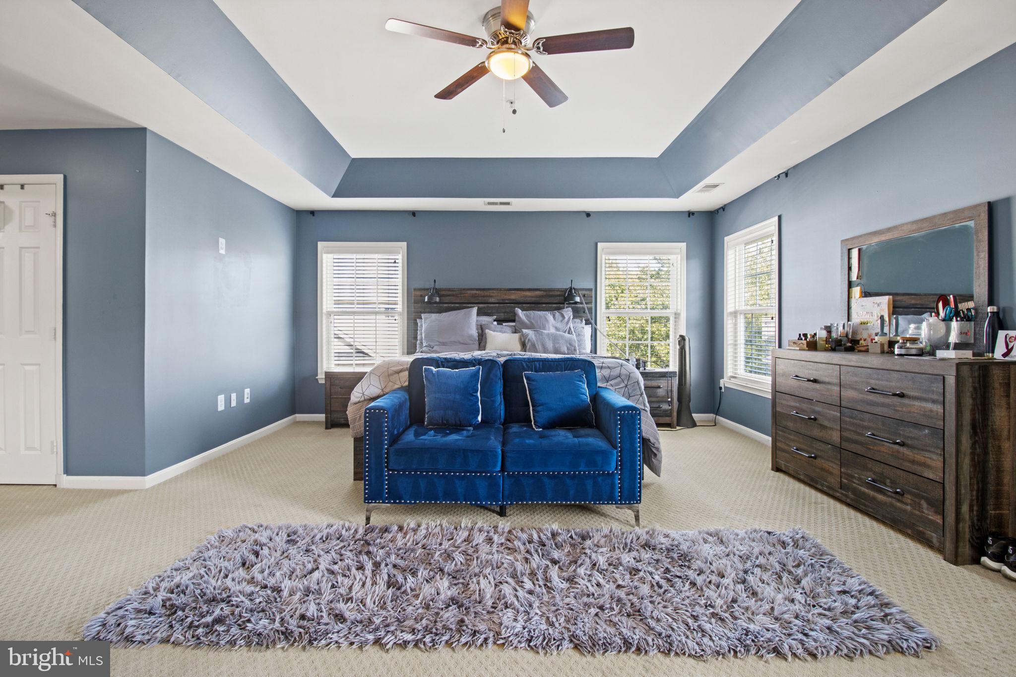 414 RIFTON COURT