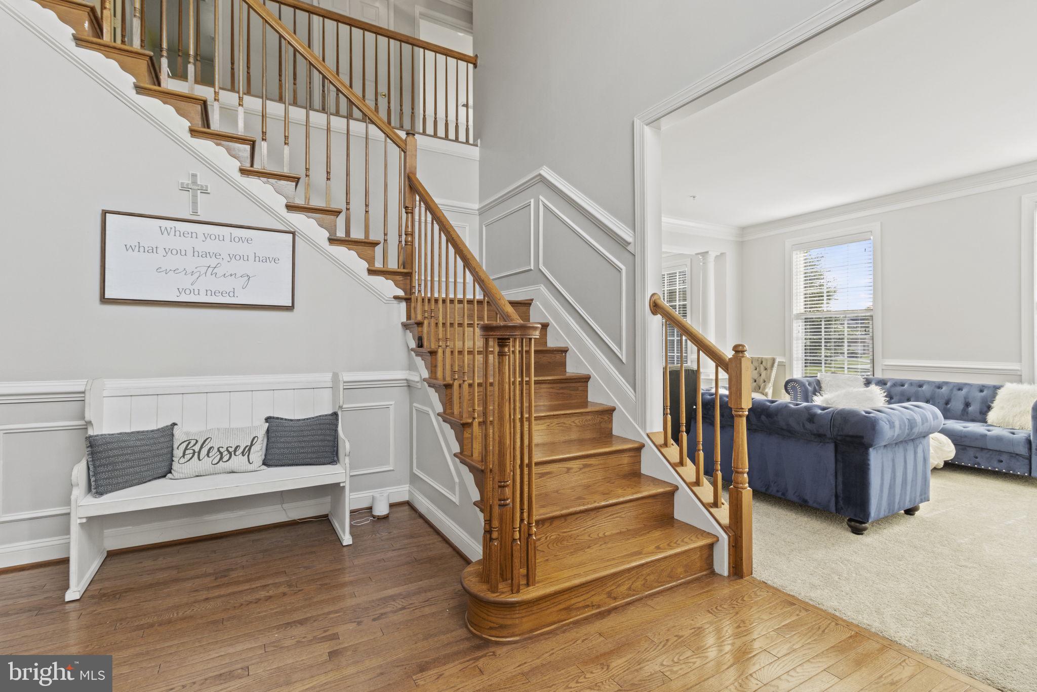 414 RIFTON COURT