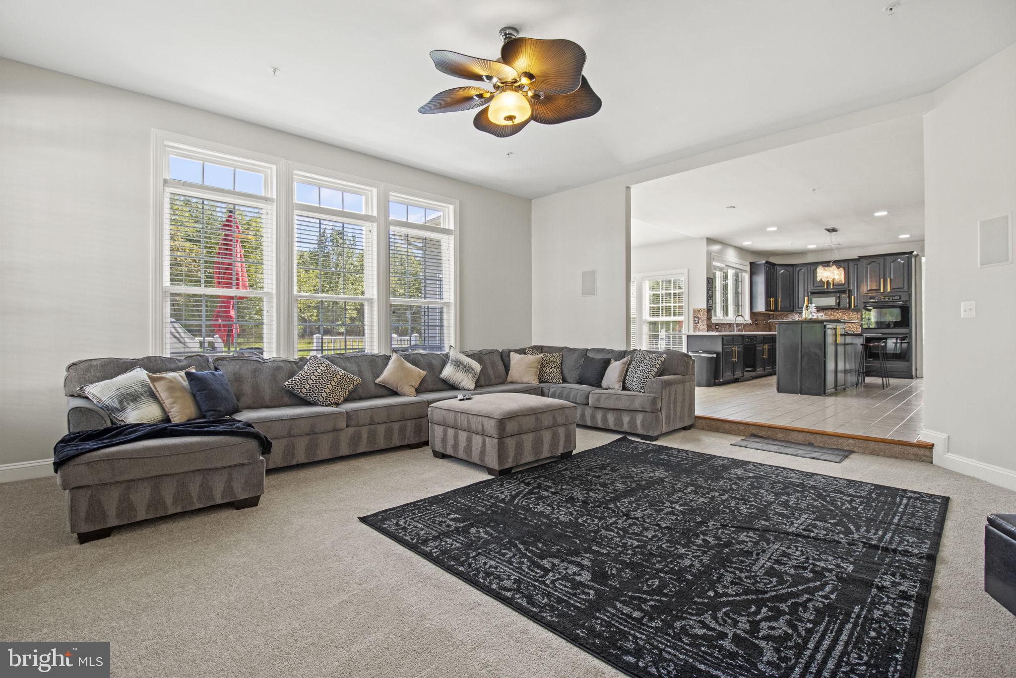 414 RIFTON COURT